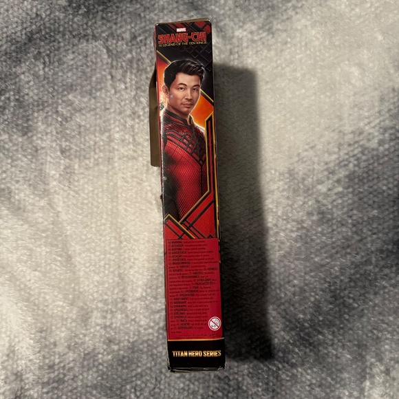 Marvel Shang-Chi Action Figure - Picture 4 of 4